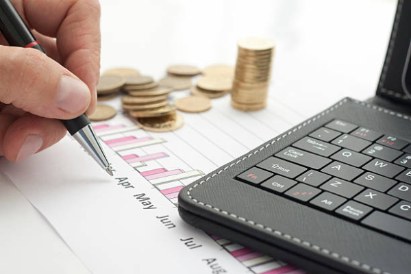 Quem tem direito a revisão de benefícios do INSS? - Taveira Advogados - Advocacia Previdenciária - Especialistas em INSS