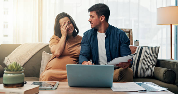 5 Mentiras que o INSS conta sobre o Salário Maternidade. - Taveira Advogados - Advocacia Previdenciária - Especialistas em INSS